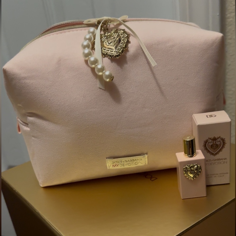 Dolce & Gabbana Devotion Cosmetic Pouch